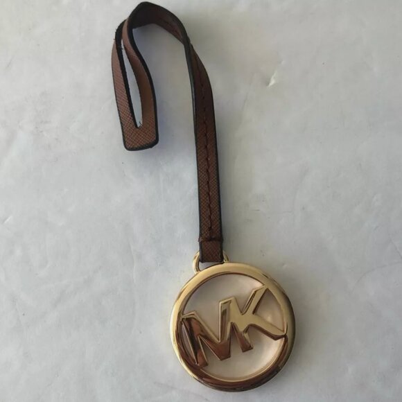 Michael Kors Gold Logo Purse Bag Charm KEY Chain FOB Hang Tag Brown Leather new - Picture 1 of 5